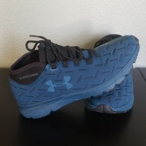Under armor charged running shoe